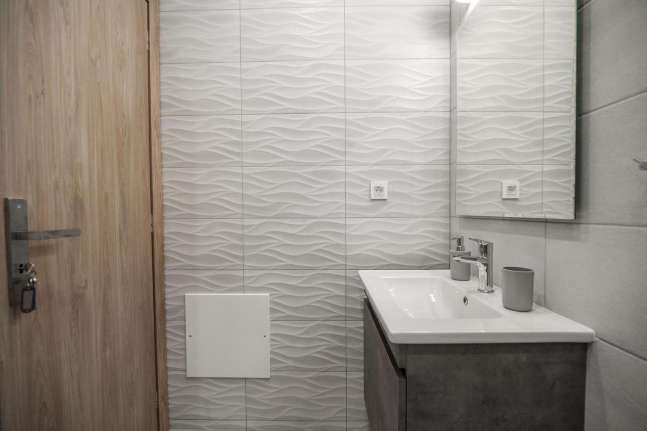 Kiani Apts Kalyves Dış mekan fotoğraf